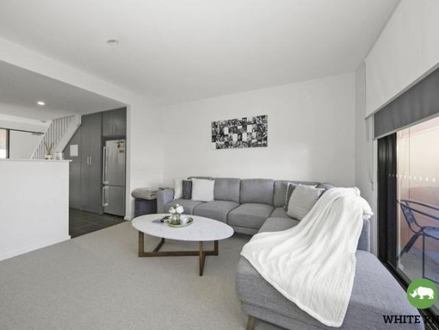 108/189 Gorman Drive, Googong