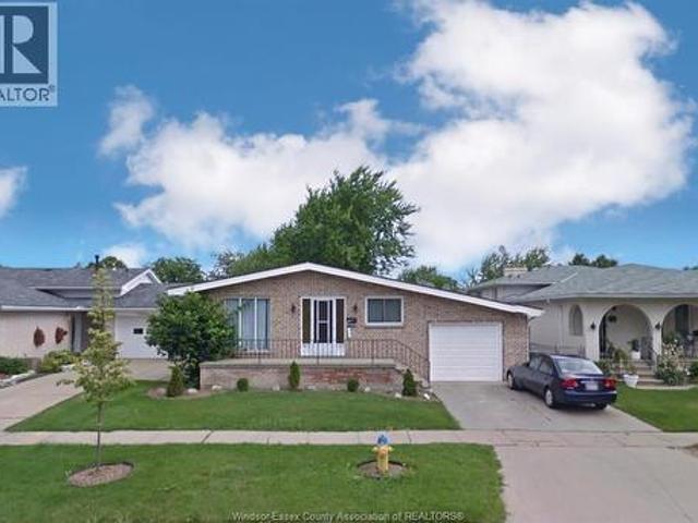 10820 Mulberry Drive Unit# Lower, Windsor, ON, N8R 1H8 house for lease | Listing ID 26021 | Royal LePage