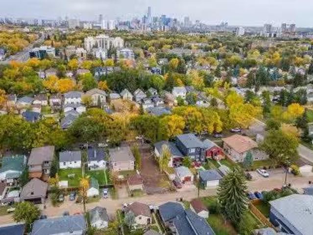 10821 73 Avenue, Edmonton, AB, T6E 1C8 vacant land for sale.