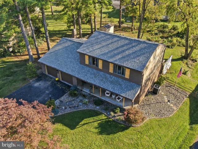 10824 Archer Lane