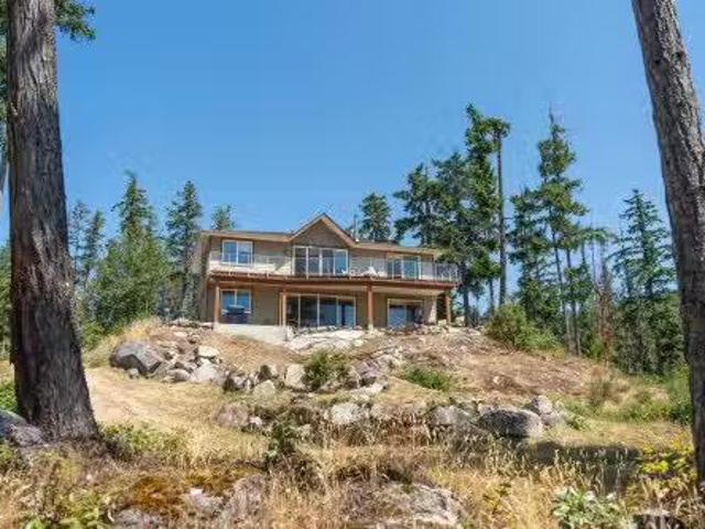 10825 Wood Bay Ridge Road, Halfmoon Bay, BC, V7Z 1B8 house f.