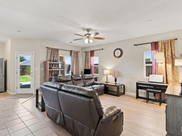 10826 Avenida Frasca Drive