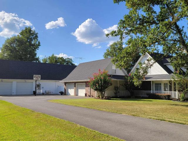 10828 Jacks Road