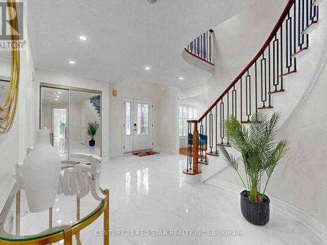 1082 Haydonbridge Court, Mississauga, ON, L5V 1J4 house for sale | Listing ID W13721 | Royal LePage