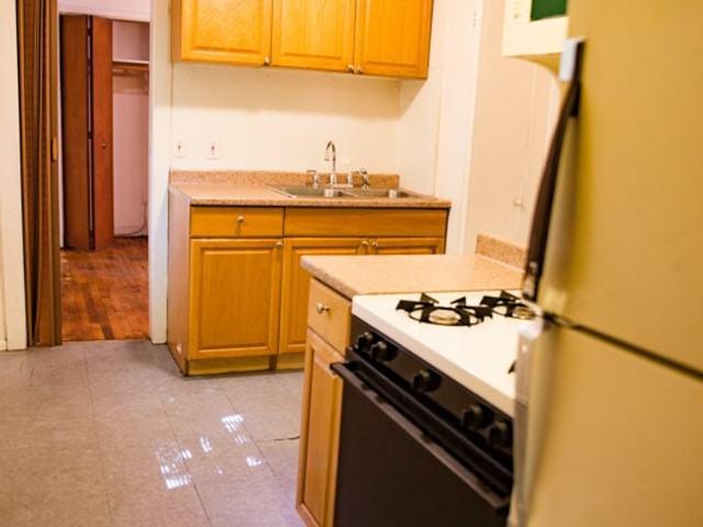 1082 11 2 Bedroom Apartment for Rent at 1082 11th Ave Se, Minneapolis, MN 55414 Como
