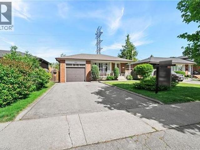 1083 Melton Drive, Mississauga, ON, L4Y 1L3 house for sale | Listing ID 40838 | Royal LePage