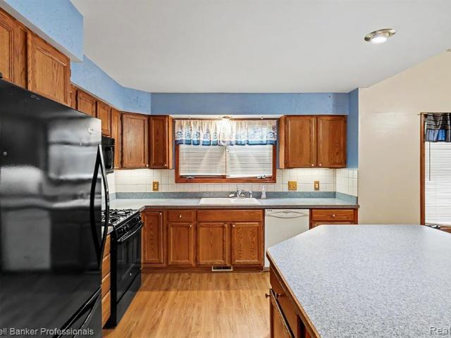 1083 Shalin Drive