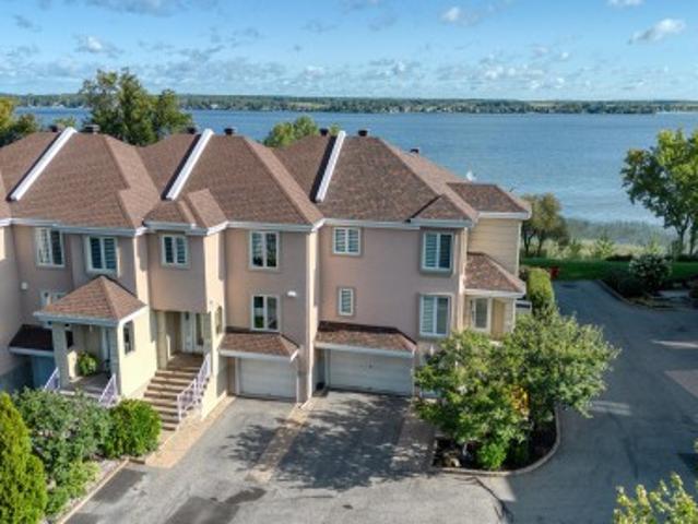 108 1 Z Route De Lotbinière, Vaudreuil Dorion, QC, J7V 4K8 house for sale | Listing ID 10244 | Royal LePage