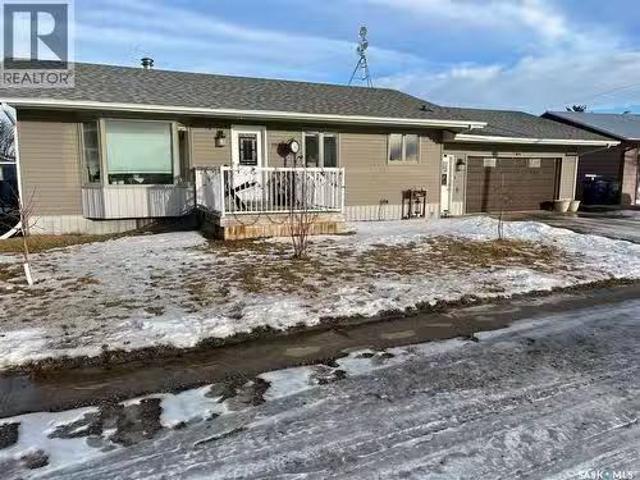 108 7Th Avenue E, Lafleche, SK, S0H 2K0 house for sale List.