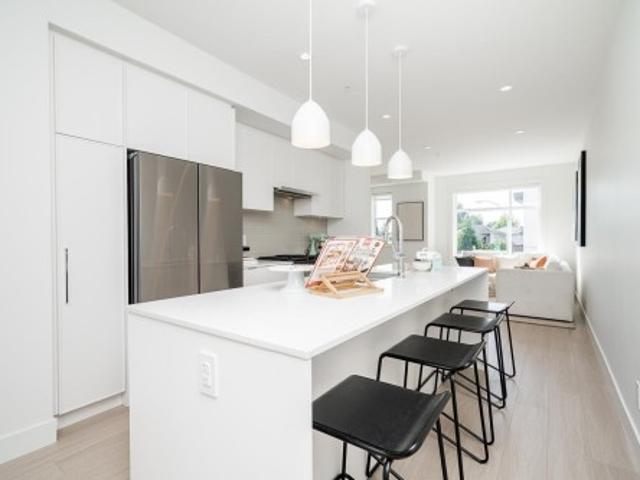 108 5330 Street, Langley, BC, V3A 1G1 townhouse for sale | Listing ID R3152 | Royal LePage
