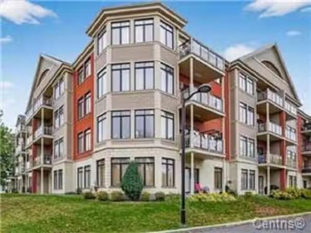 108 6290 Boul. Chevrier, Brossard, QC, J4Z 0M1 condo for sal.
