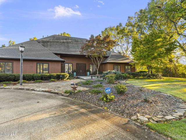 108 Cove Lane