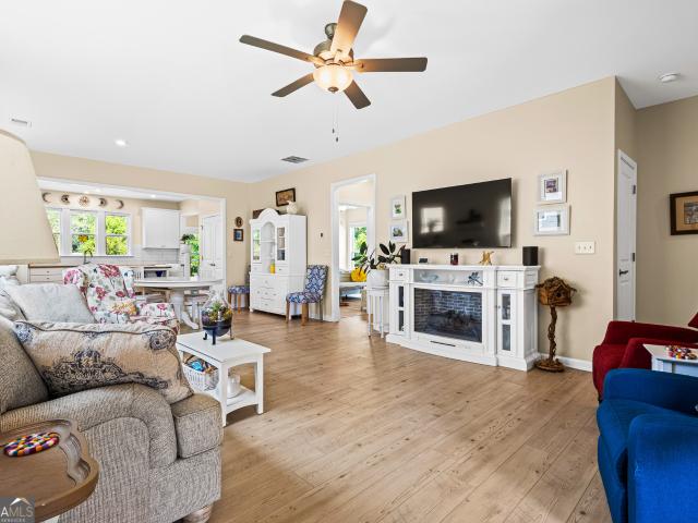 108 Alcovy Court