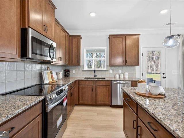108 Alcovy Trail