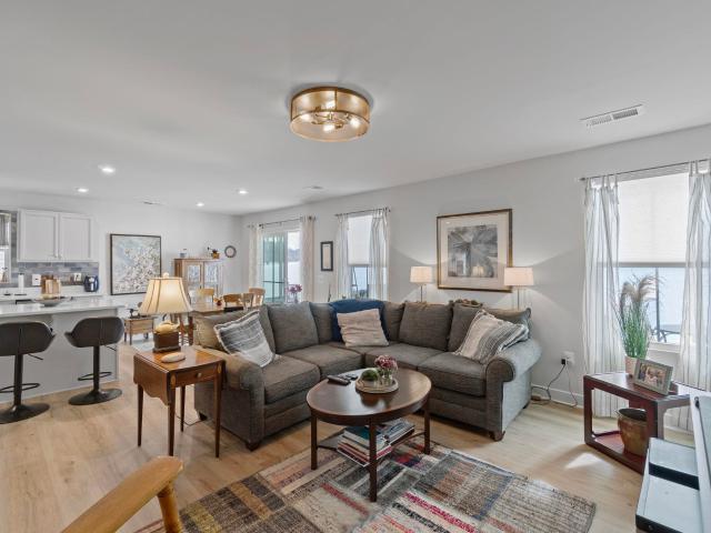 108 archer dr