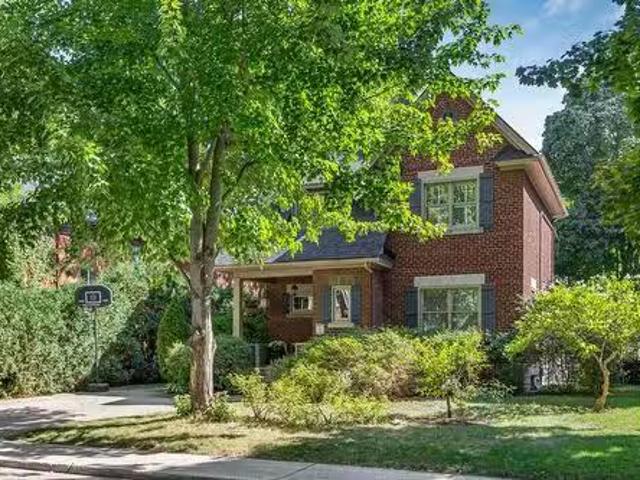 108 Av. Kenaston, Mont Royal, QC, H3R 1M2 house for sale Li.