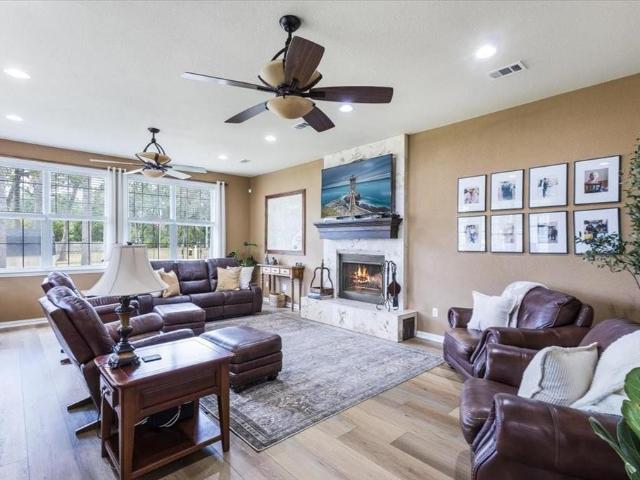 108 Azalea Ct, Trinidad, TX 75163 | MLS #20865