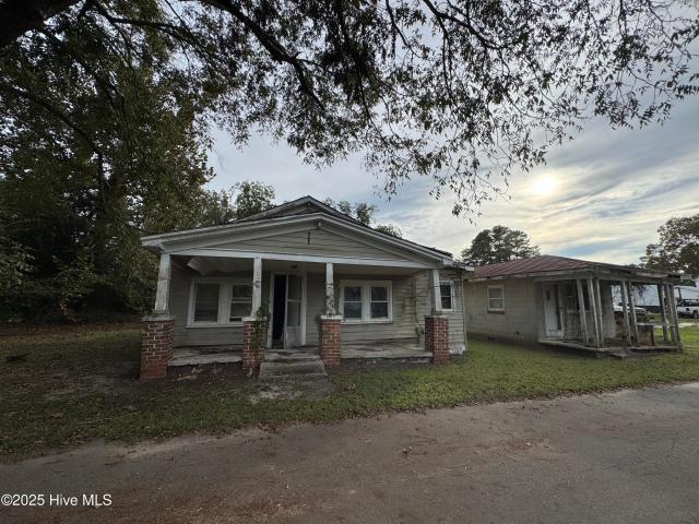 108 Bell Street