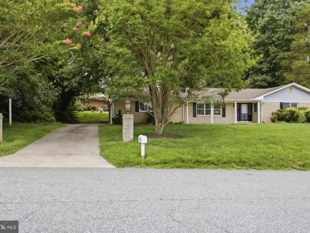 108 Briarcliff Lane