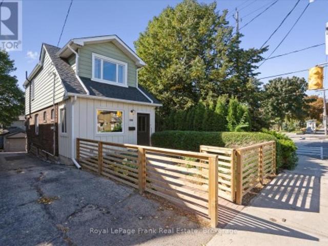 108 Greenwood Avenue, Toronto South Riverdale, ON, M4L 2P6 house for sale | Listing ID E13754 | Royal LePage