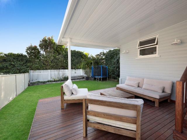 108 Dolphin Avenue, Mermaid Beach QLD 4218
