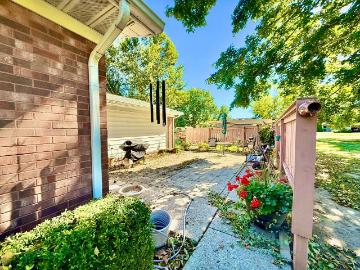 Woodgate,  Honey Creek township Vigo County Indiana, Vigo County, Indiana, USA