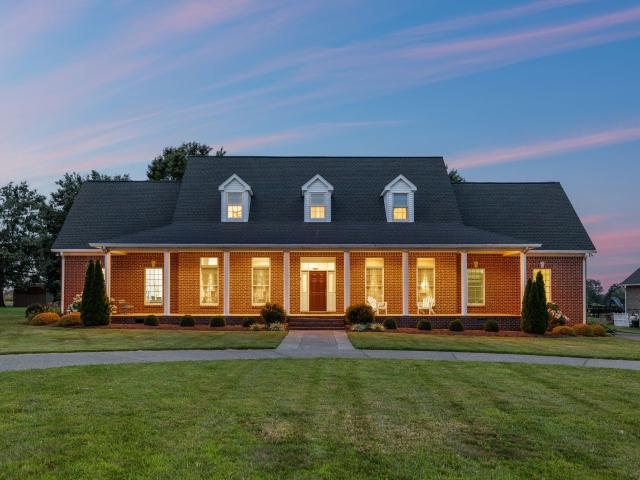 108 Ewing Dr