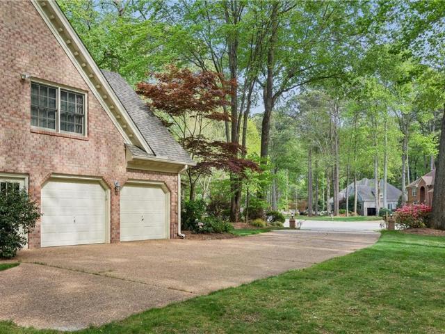 108 Flag Creek RD