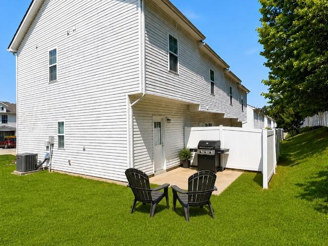 108 Kathryn Ct