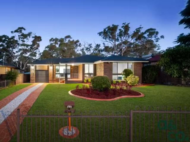 108 Helicia Road, MACQUARIE FIELDS House for rent Listed by C.
