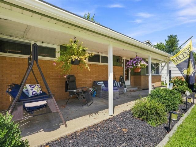 108 Hillside Dr