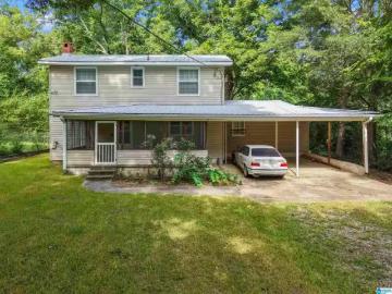 108 JONES AVE, HUEYTOWN, AL 35023