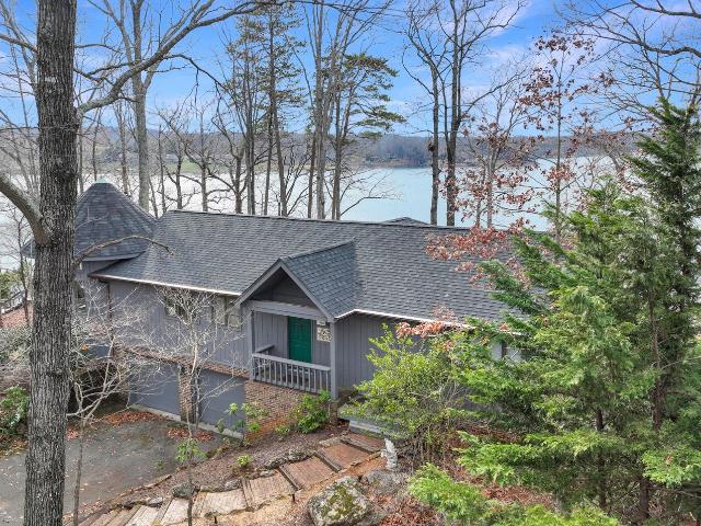 108 Overlook Hill Dr, Moneta, VA