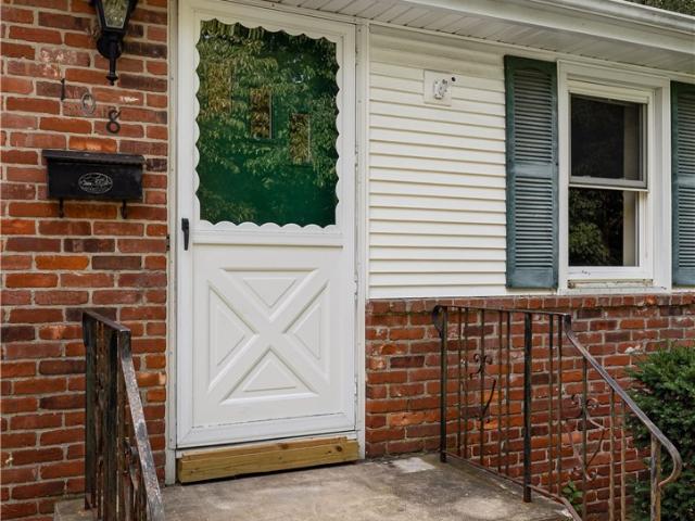 108 Longfellow Drive