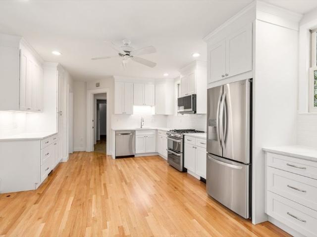 108 Lake Avenue, Newton, US, MA