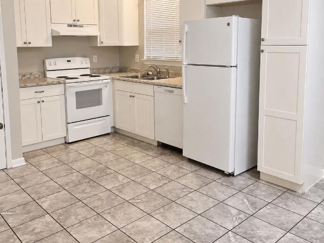 108 Lancelot Court
