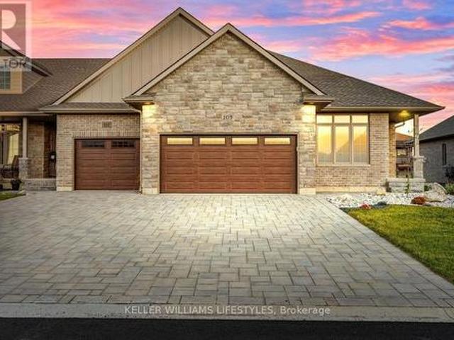 108 Leneve Street, Lambton Shores Forest, ON, N0N 1J0 house for sale | Listing ID X12969 | Royal LePage