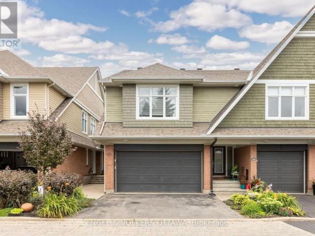 108 Manorhill Private Ottawa, ON K1H2J4