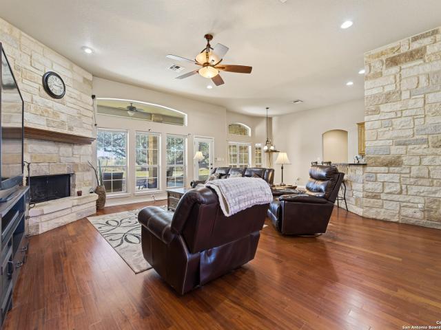 108 Medora Br, Floresville, TX 78114 | MLS #1934