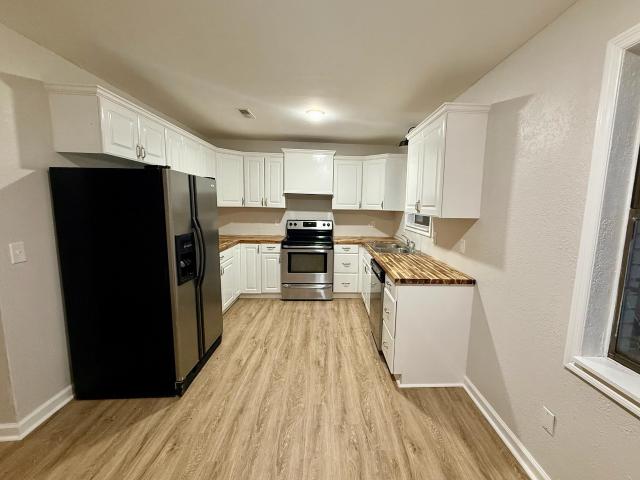 108 N Forest Dr