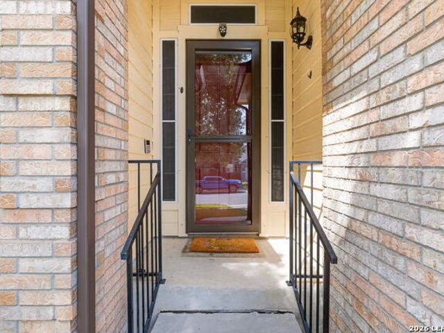 108 Shadow Mountain Dr