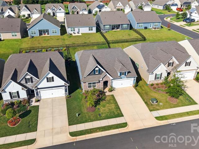 108 Pampas Place