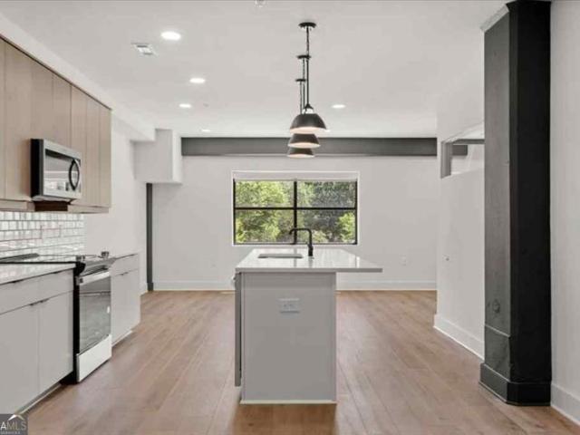 108 Park Place Unit 107