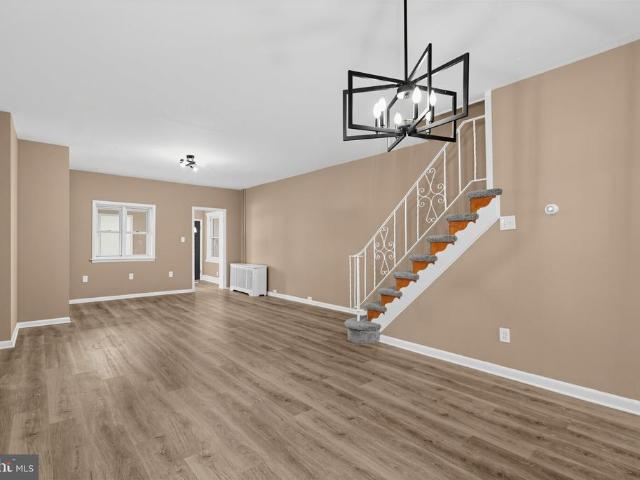 108 W 5Th Street