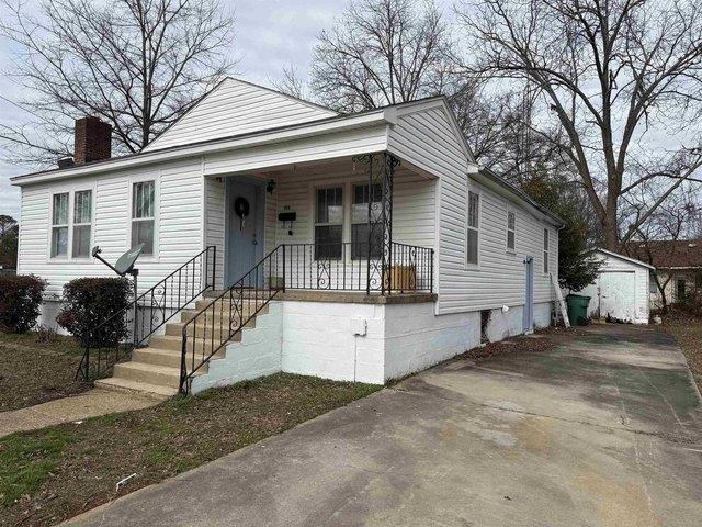 108 W Jackson St, Tuscumbia, AL 35674