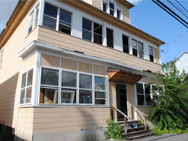 108 Woods Road