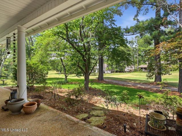 108 Whisper Ridge Drive