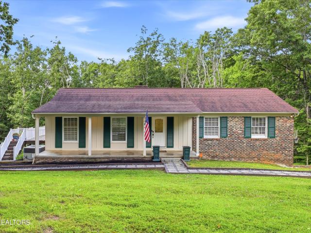 108 Willow Lane