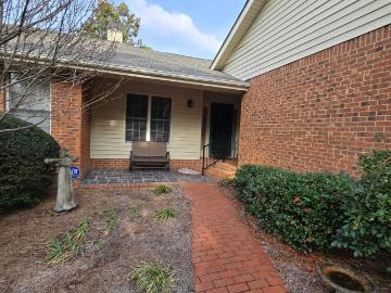 108 Willow Leaf Place