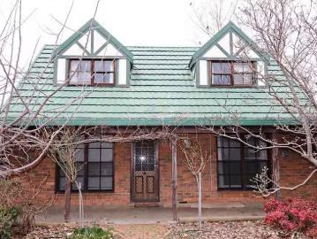 Burra, Tumbarumba, Talbingo - Garden, Parking